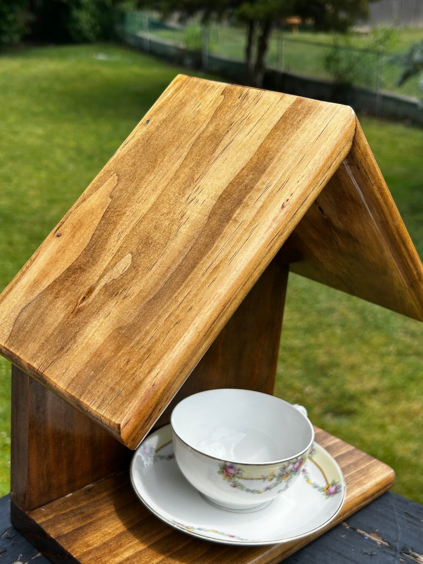 Tea Cup Cottage Bird Feeder